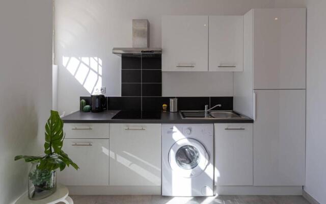 MaxBnb - CLIMATISÉ - T2 37m2 & terrasse 30m2 - Est