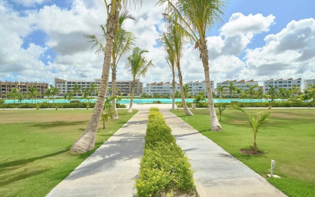 Luxury Escape Private Jacuzzi, Beach, Punta Cana Sleep 5