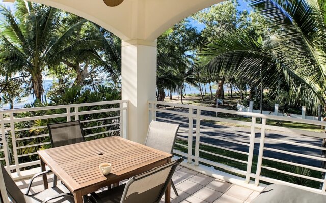 Villa Beach Palm Cove