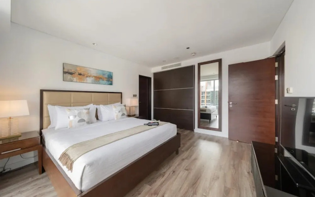 DXB - JW Marriott Dubai Marina - 2014 - DM