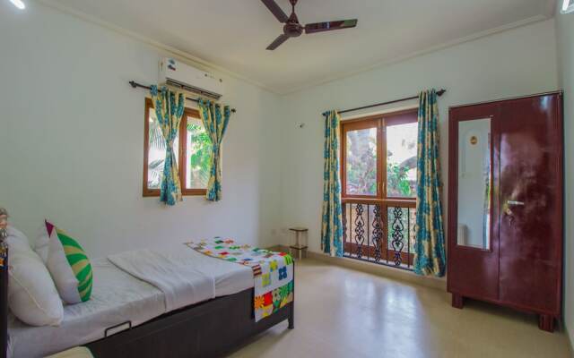 OYO 13634 Home Pool Side 2BHK Siolim