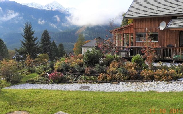 Luxurious Chalet by the Ski-slope in Hohentauern With Infrared Sauna