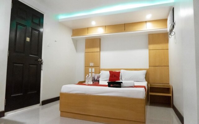Reddoorz Near Starmall Alabang