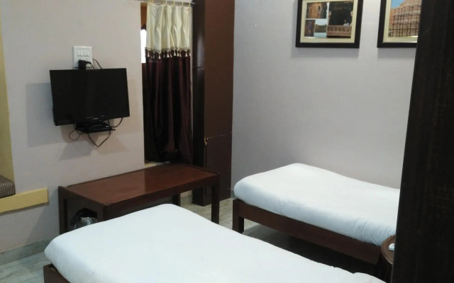 Hotel Yaduraj
