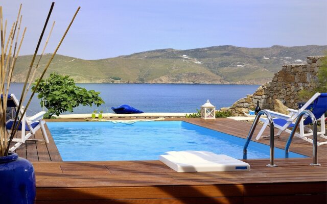 Aiolos Villas