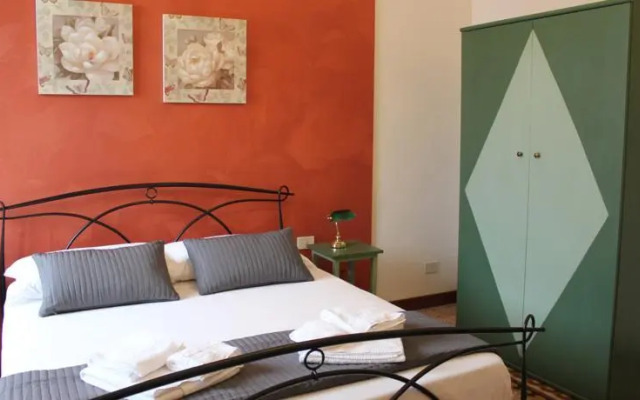 My Room Center San Salvi