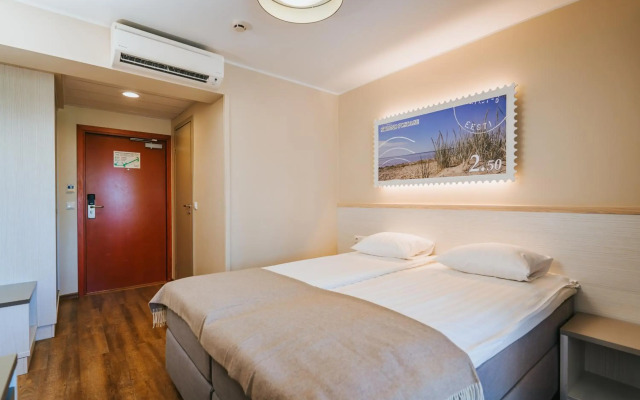 Hestia Hotel Strand