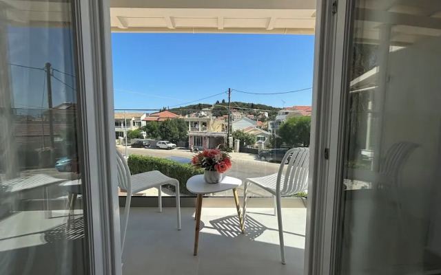 Christiano Apartments
