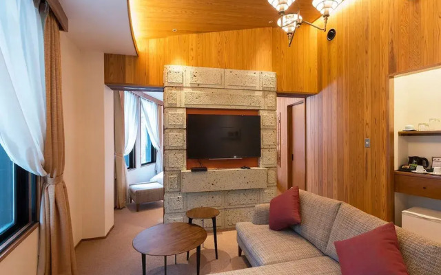 Nikko-Nishimachiclub A La Touto