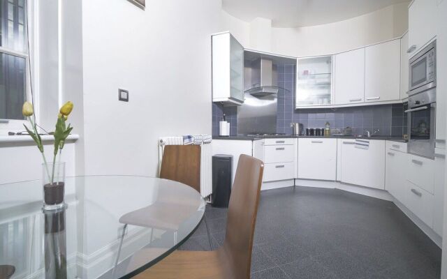 Deluxe London Homes Tower Bridge