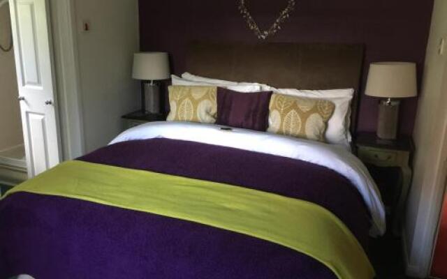 The Chestnuts Hotel
