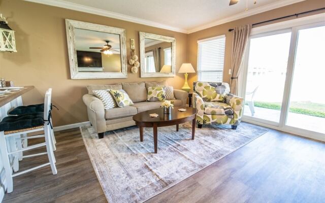 6 A, One Bedroom Condo