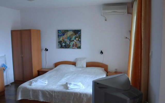 Condo Hotel Valentina