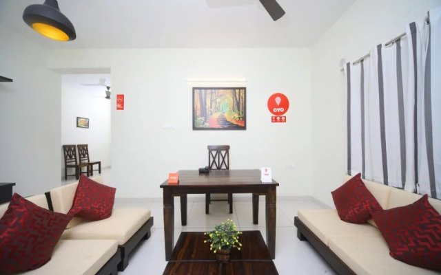 The Lawns By OYO Rooms