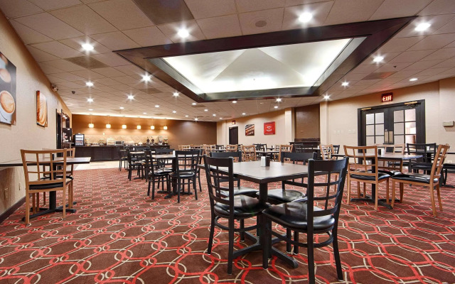 Best Western Plus The Charles Hotel