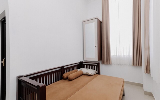 Thematic Cluster Village by The Lavana