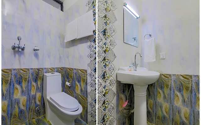 OYO 352 Hotel Konark Inn