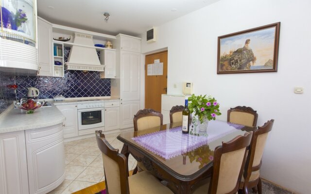 Apartment Ivan