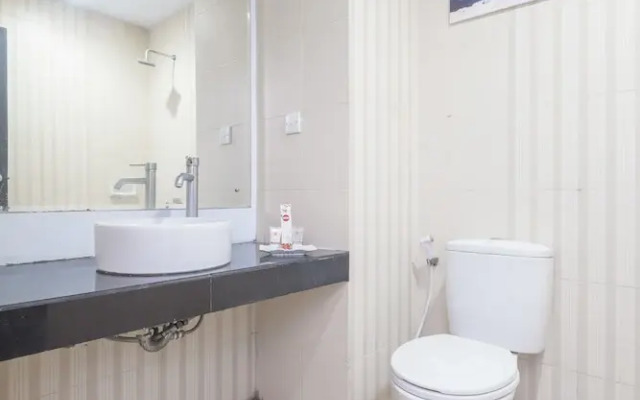 Hotel Asyra By OYO Rooms