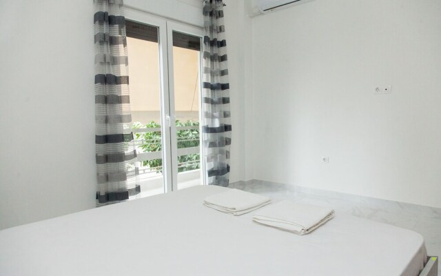 3 bedroom apartment at Koridallos square