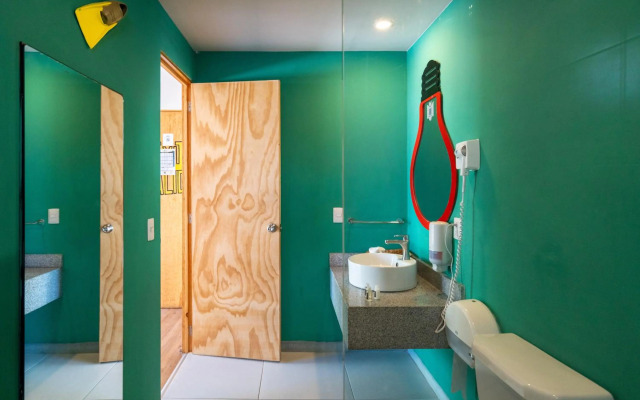 Mayan Monkey Cancun | Social Hotel