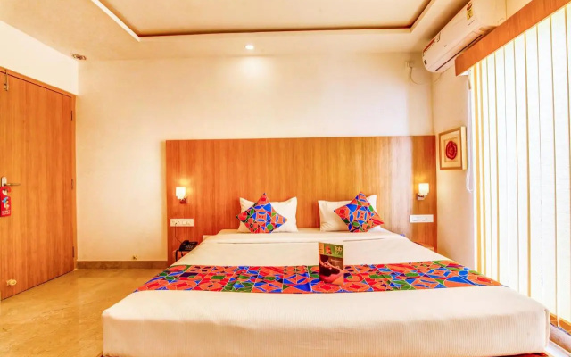 Fabhotel Vista Suites
