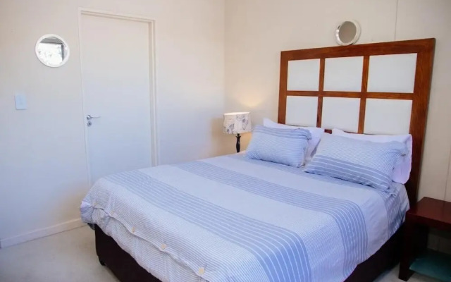 Hideout Hotel Apartment