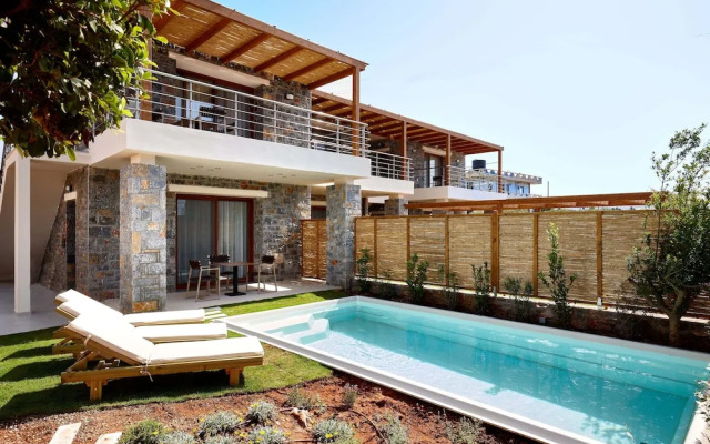 Volta Suites and Villas