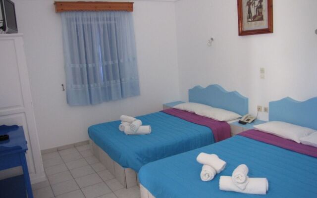 Studio Apartment Perivolos