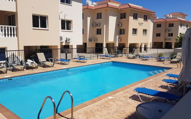 Lovely holiday home,Kapparis,2 swimming pools,Wifi