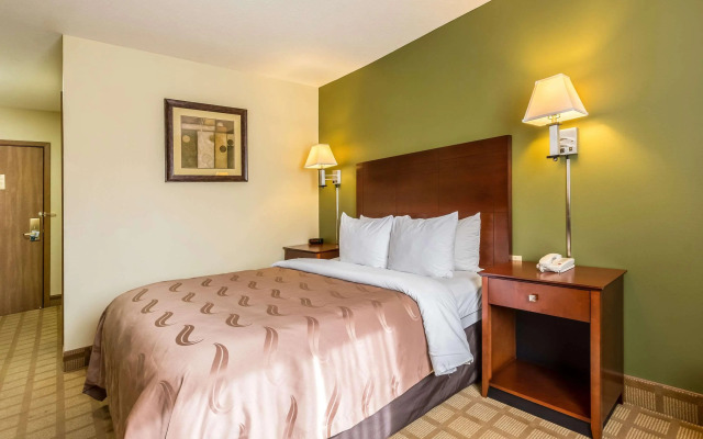 Quality Inn I-74 Batesville