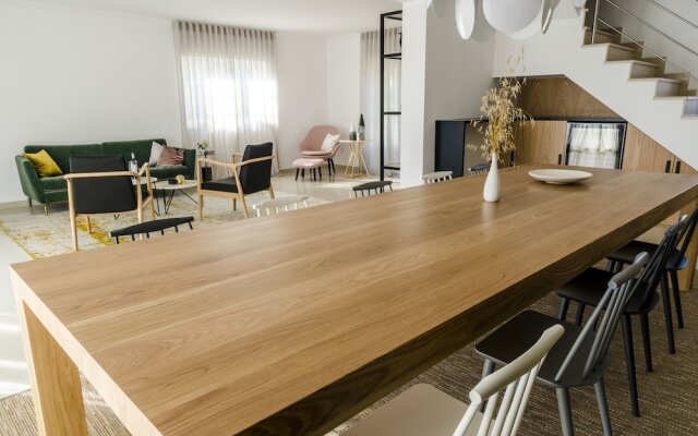 EMCASA Boutique Guesthouse
