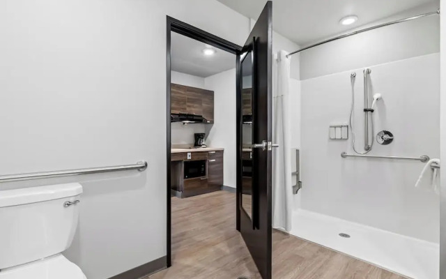 My Place Hotel-Bentonville Rogers AR