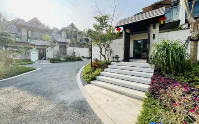 Mountain View Water System Villa