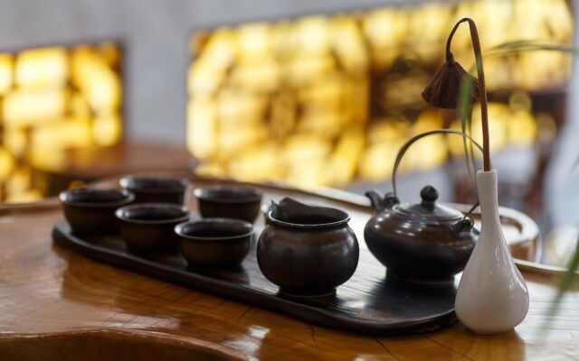 Wuzhen Hundred paces Boutique Hotel
