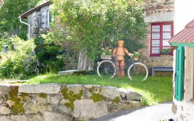 Gite Allègre, 3 pièces, 5 personnes - FR-1-582-154