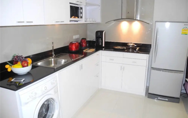 Kata Plaza 1 bedroom Centrical Apartment
