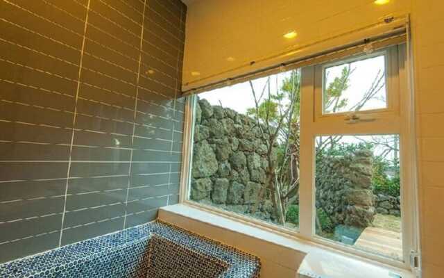 Moruhun Private House