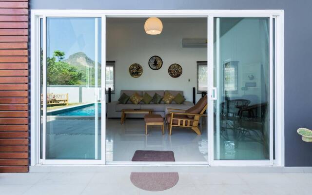 Elephas Villa