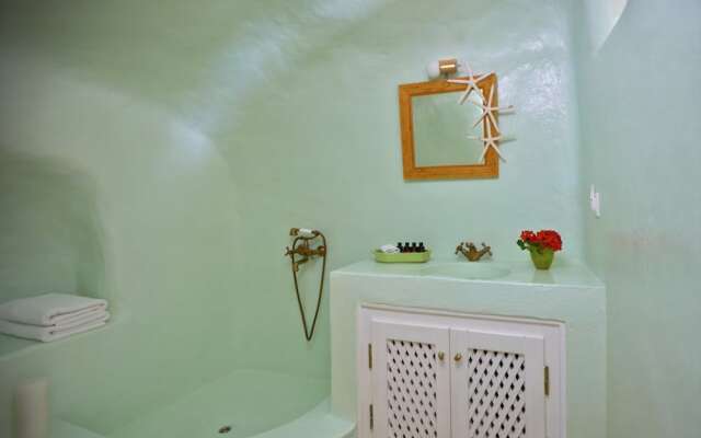 Pyrgos Houses By Voreina