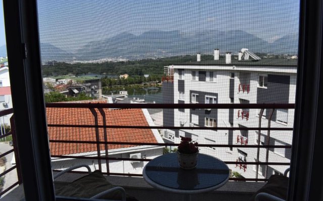 Luxury Apartment in Tirana Lake