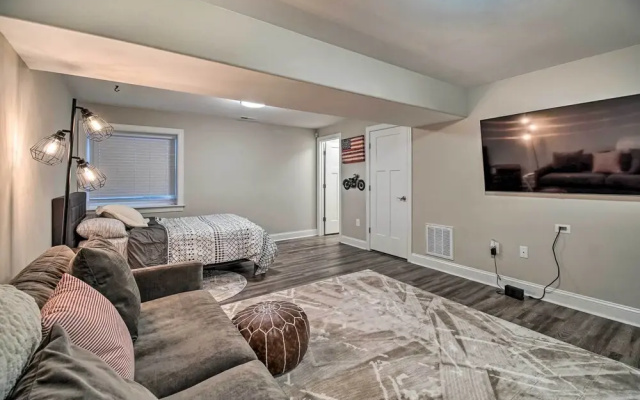 Downtown Fredericksburg Home w/ Large Patio!