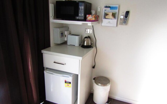 Surf Beach Motel Coffs