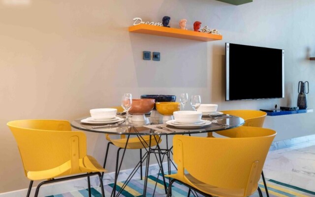 Lux 2B Apt Dubai Canal Water View