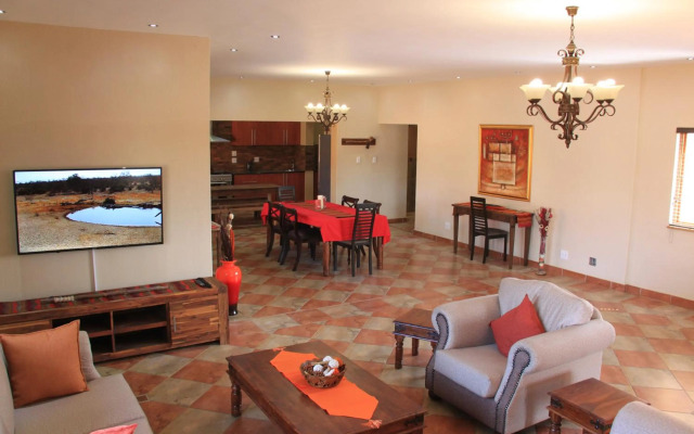 Hornbills Rest Country Home