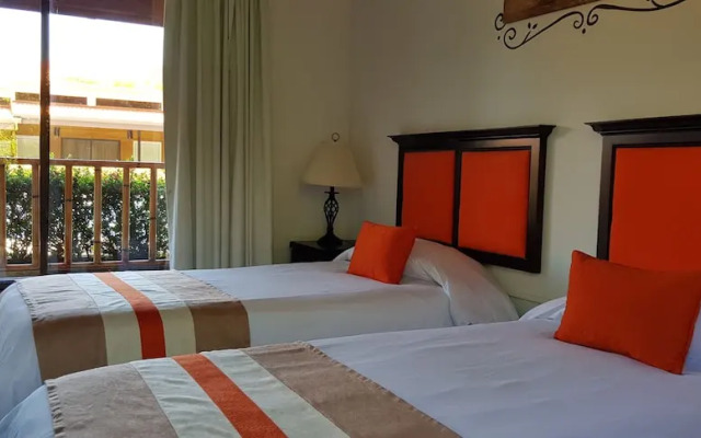 Hotel Lapas Volando