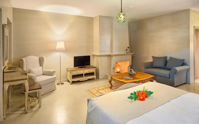 Haones Suites