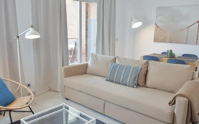 Dflat Escultor Madrid Apartments