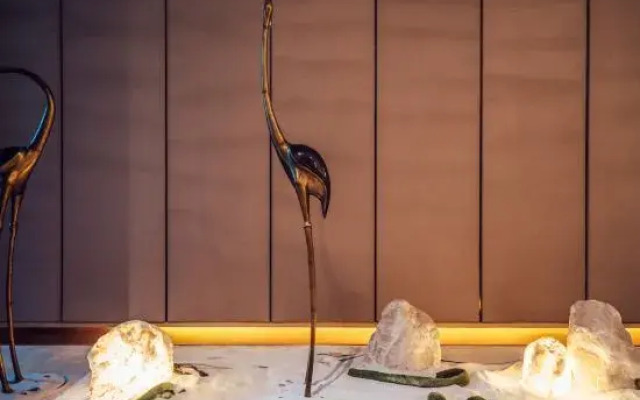 Yuhua E-sports Hotel (Zhengzhou East High-speed Railway Station)