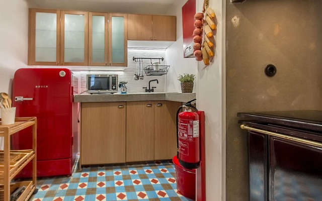 Unique and Stylish Flat in Historic Lisbon